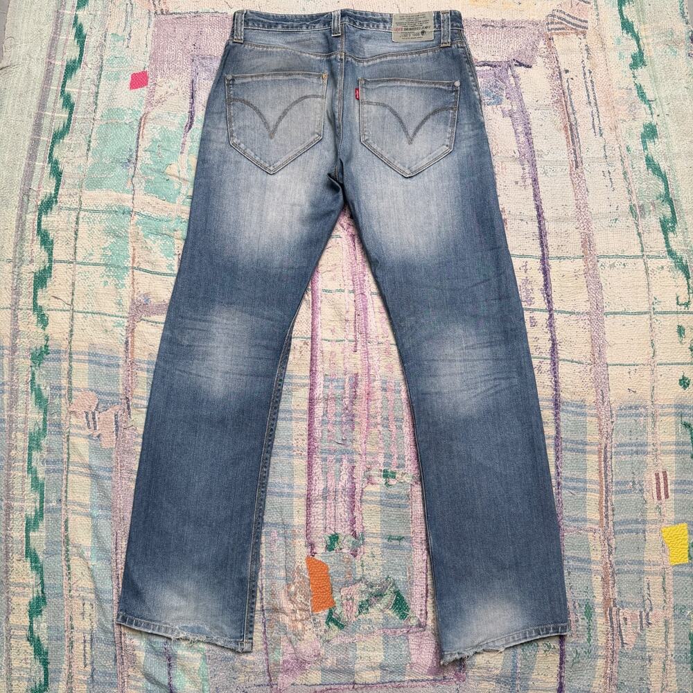 Vintage Levi’s Engineered Twisted Denim Jeans fits 33x33